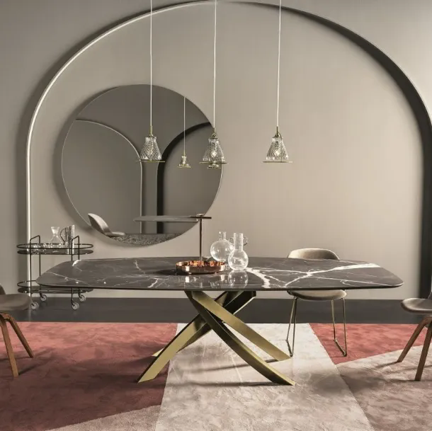 Table artistique en supermarbre de Bontempi
