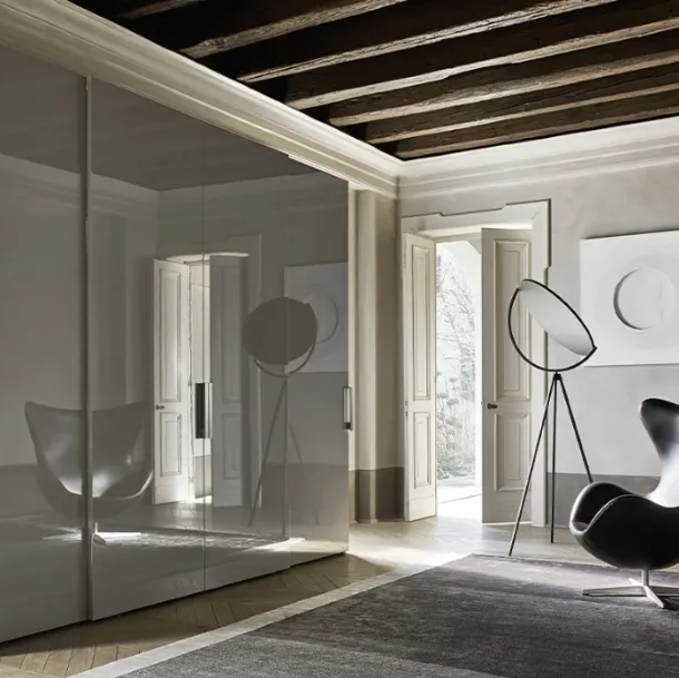 Armoire à portes lisses laquée en ardoise brillante avec poignée Mia de Sangiacomo