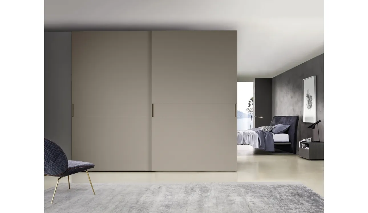 Armoire avec portes coulissantes Meridian de Sangiacomo.