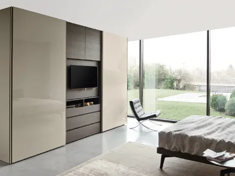 Armoire Odeon Coulissante laqué brillant de Sangiacomo.