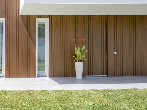 Revêtement Ultrashield Twix Claddy en teck de Déco