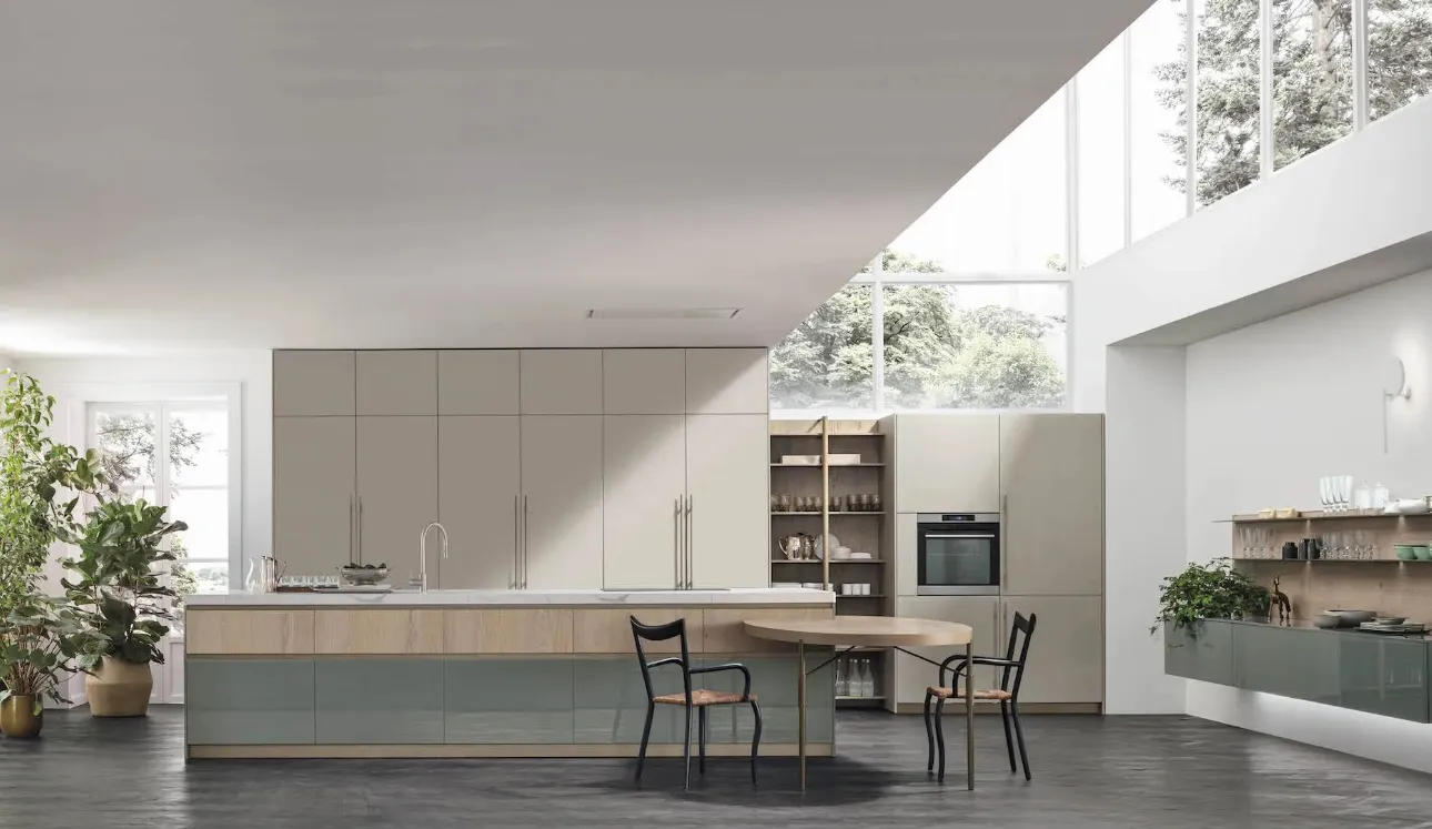 Cuisine moderne avec îlot Color Trend 01 en laqué mat et brillant de Stosa