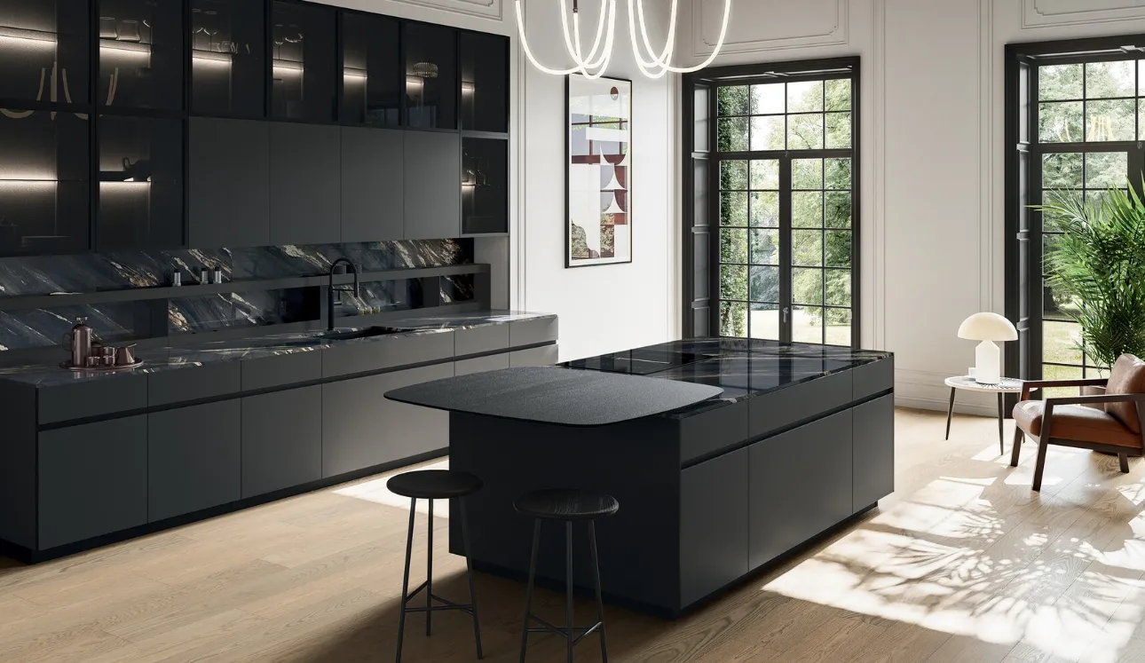 Cuisine moderne avec îlot en verre opacifié Glass d'Arredo3