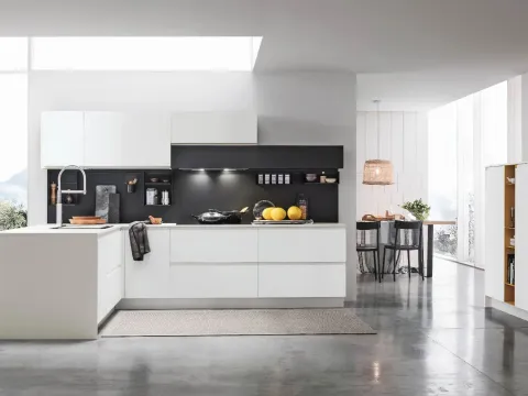 Cuisine moderne avec îlot Karma 04 de Stosa