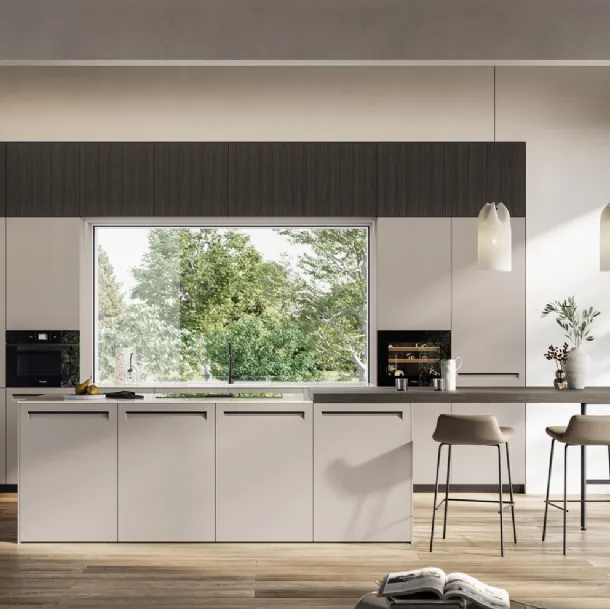 Cuisine moderne en PET avec îlot Tekna de Arredo3