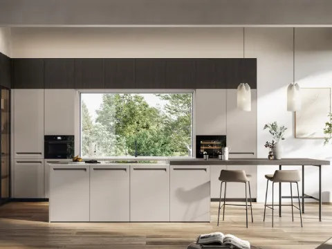 Cuisine moderne en PET avec îlot Tekna de Arredo3