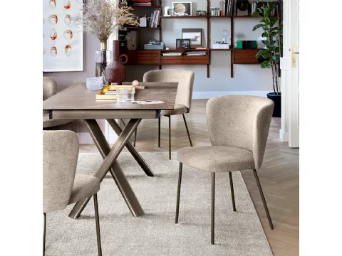 La chaise Betty de Connubia