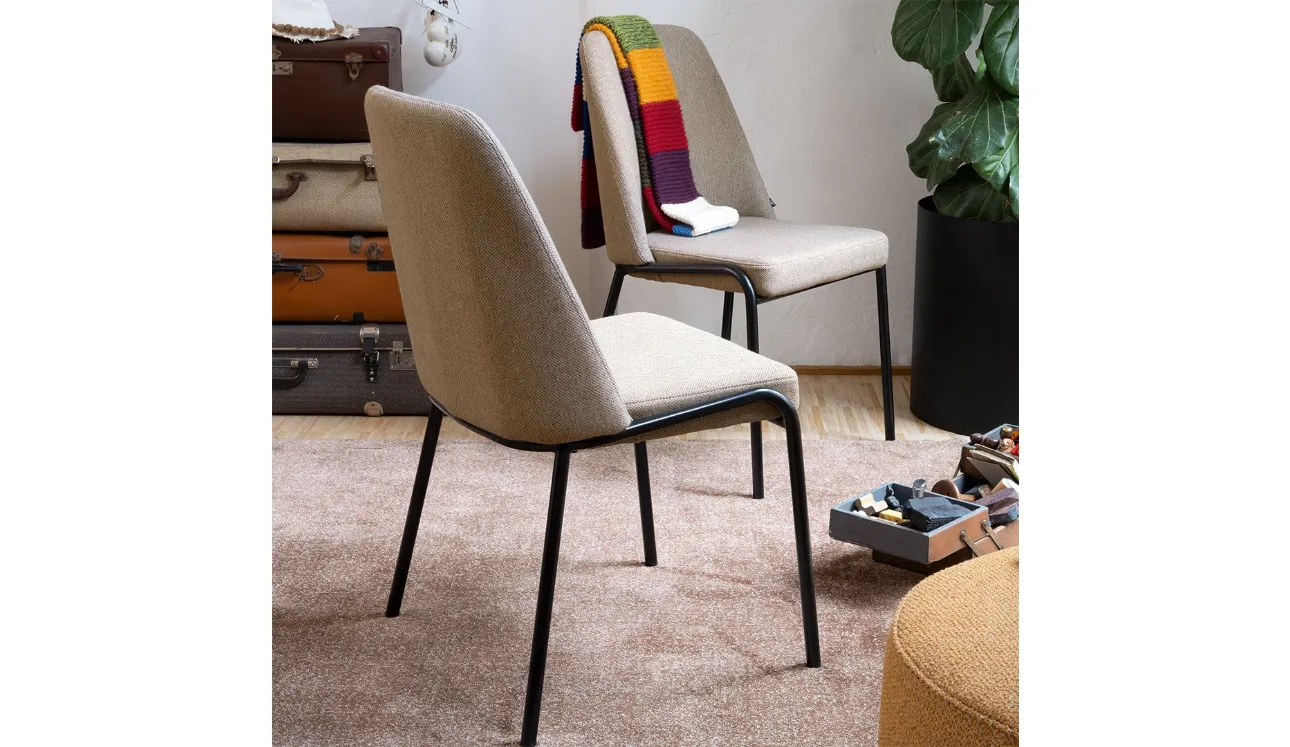 Chaise en tissu Juna de Connubia