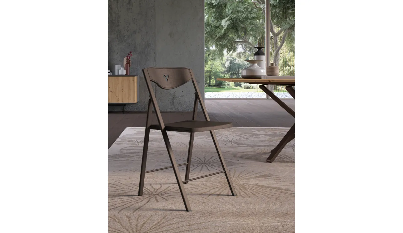 Chaise pliante en polypropylène Plio d'Easyline.