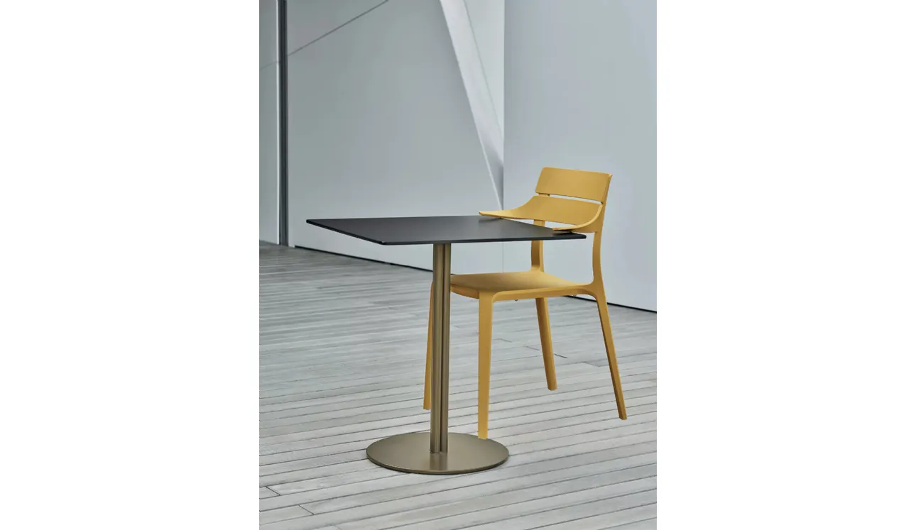Chaise empilable Rocket de Bontempi