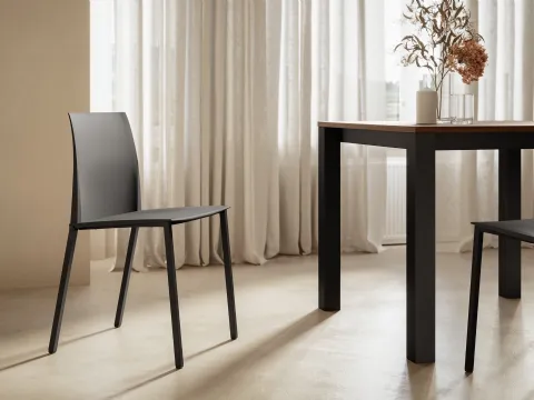 Chaise Zara avec structure en métal peint et assise en polypropylène d'Arredo3