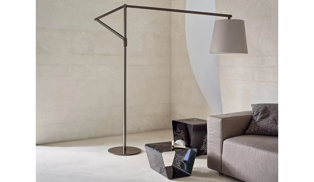 Floor lamp Cloe with fabric shade and painted metal frame by Bontempi. It can be moved easily around the room because it has a small