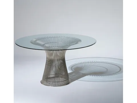 Table excellence avec dessus en verre et pied en métal de Sigerico.