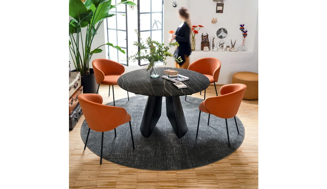 Table ronde extensible Frac en céramique de Connubia