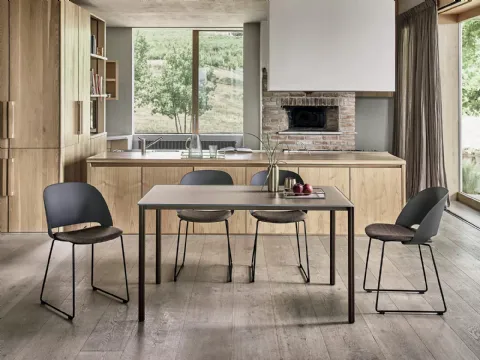 Table Moon avec plateau en cristal et base en acier laqué par Bontempi