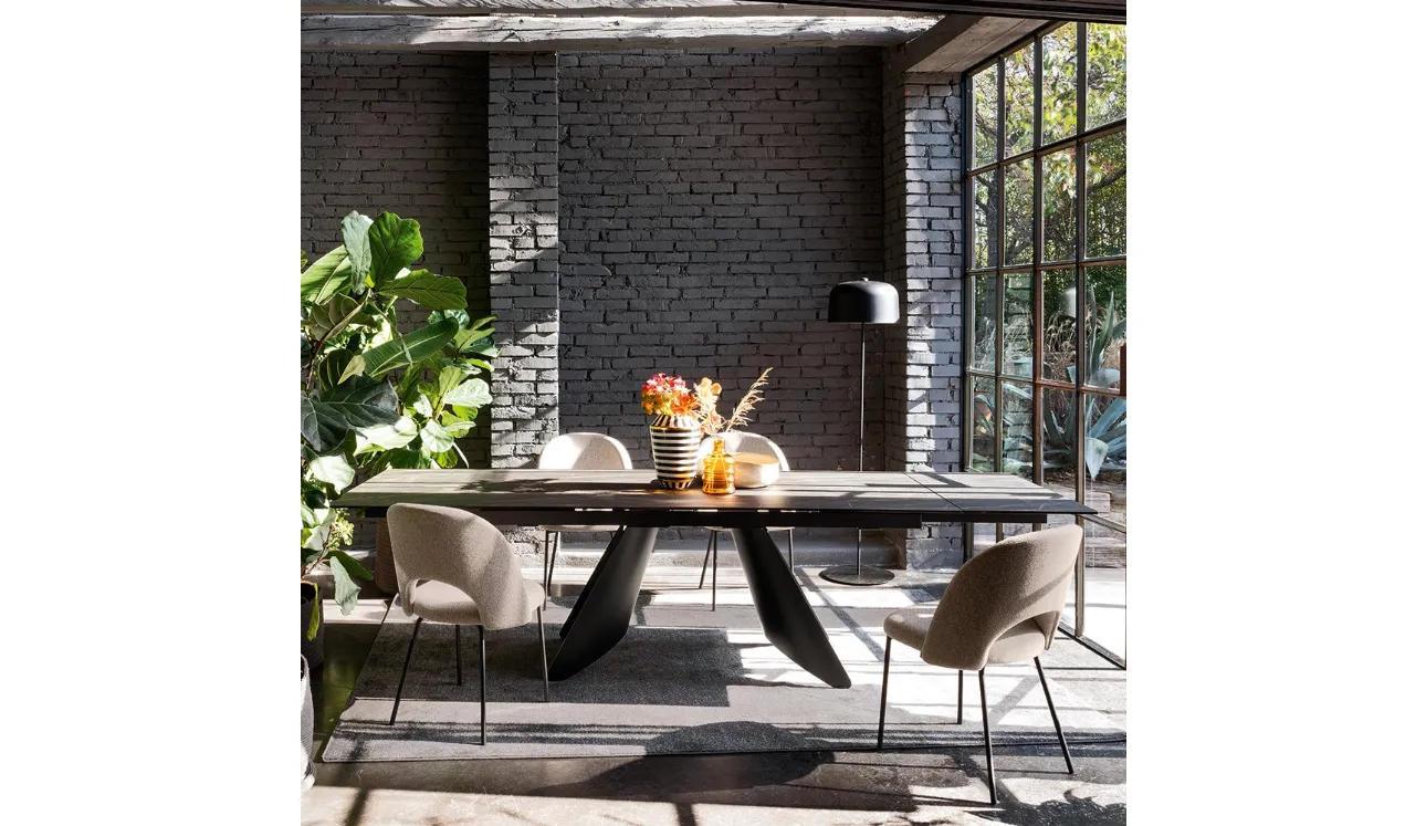 Table extensible Orion en céramique de Connubia