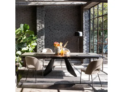Table extensible Orion en céramique de Connubia