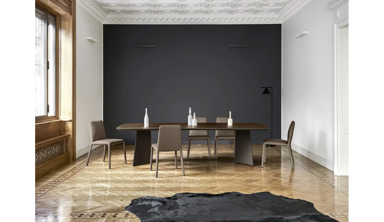 Table polyèdre en chêne thermo-traité de Sangiacomo