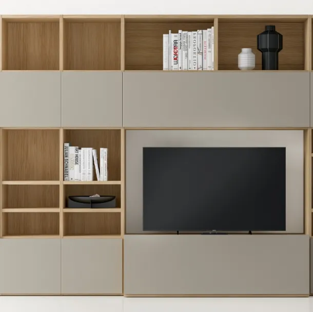 Bibliothèque laquée mate et finition Matwood Honey avec niche porte-TV. Pratique composition PTG319 de SantaLucia.