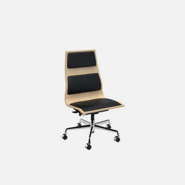 Chaise Bételgeuse de S