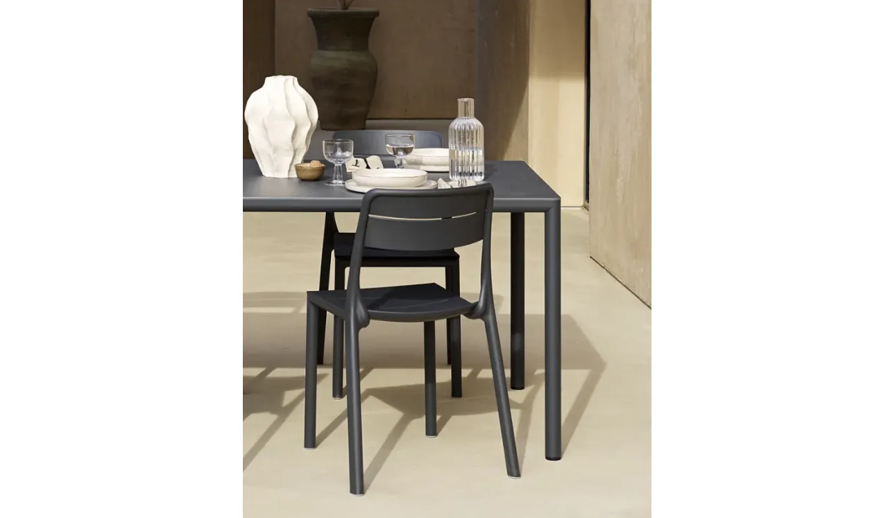 Chaise empilable Cassia de Nardi