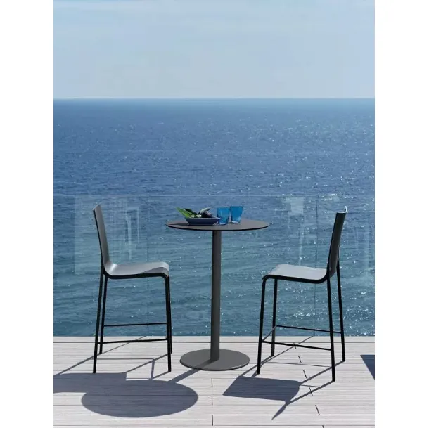 Table basse Rico Haute Outdoor en acier laqué de Bontempi