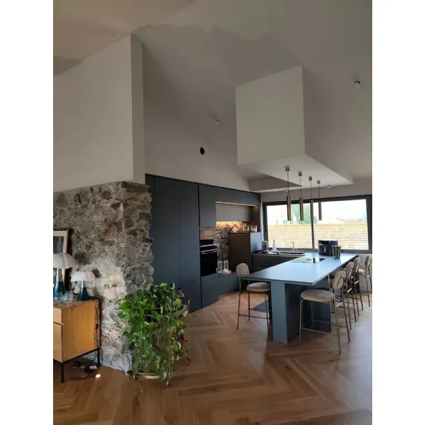 Harmonie entre modernité et rustique dans Contemporary Rustic