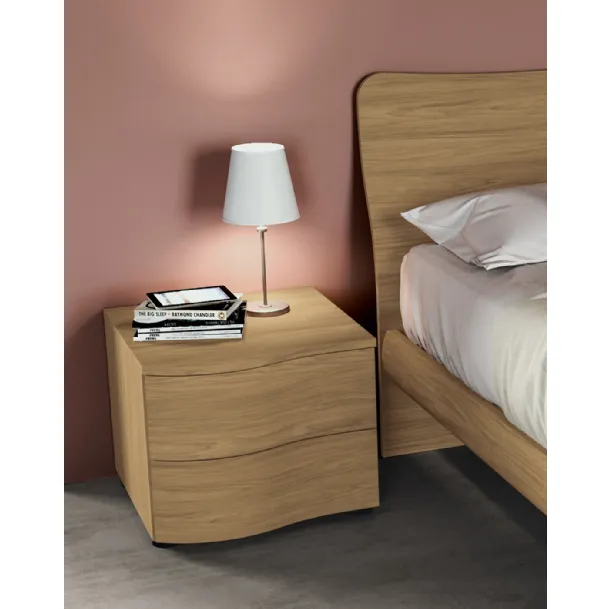 Chevet moderne avec un design en vague Arc de SantaLucia